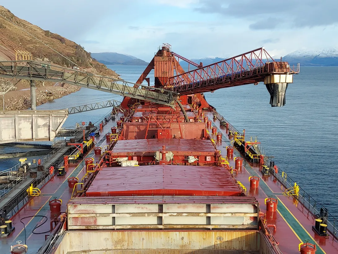 The MV Yeoman Bank being loaded at Glensanda